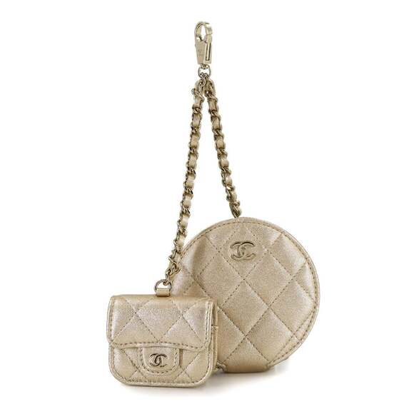 CHANEL Matelasse Wallet/Coin Case for AirPods Pro Leather with Metallic Gold...